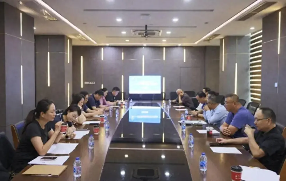 起了一套涵, 纵观国内各