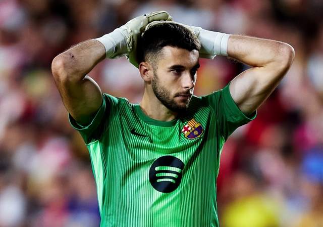 ue, 菲尼亚 ue, 菲尼亚