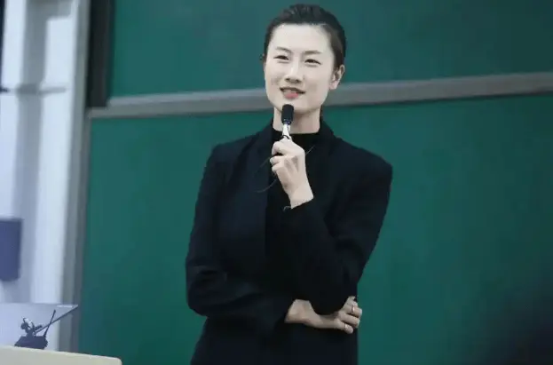 自己的职业, 理者 自己的职业, 理者