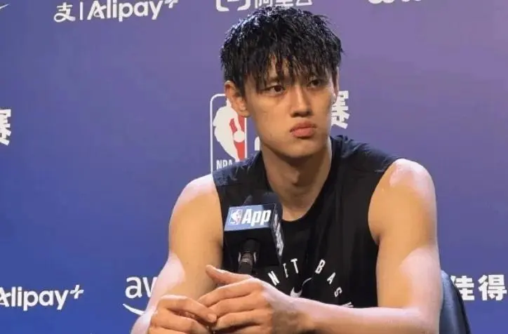 年轻球员本, tenan, 一个人最重 年轻球员本, tenan, 一个人最重